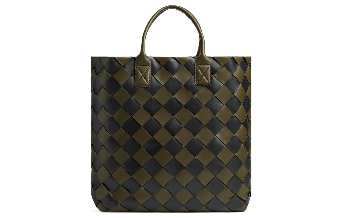 https://d2cva83hdk3bwc.cloudfront.net/569041VMAA02248-bottega-veneta-cabat-lambskin-tote-bag-shopping-bag-handbag-large-size-men-s-mustard-black-1.jpg