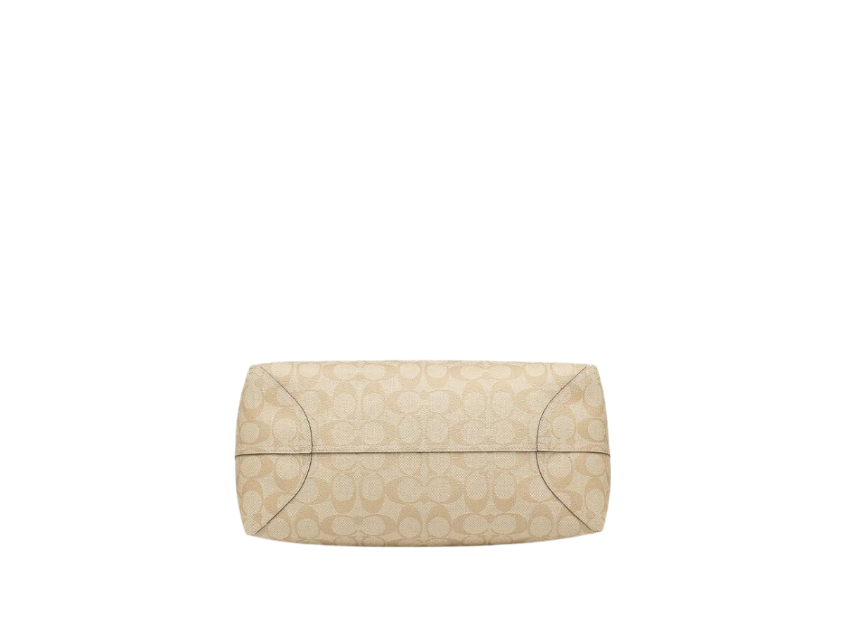 https://d2cva83hdk3bwc.cloudfront.net/5696-CREAM-coach-city-tote-in-signature-canvas-cream-4.jpg