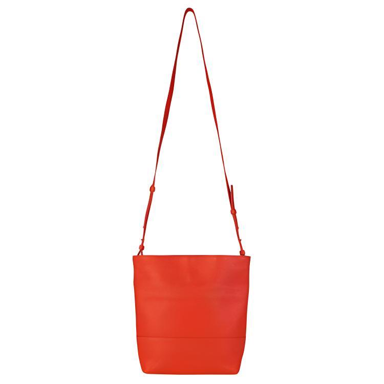 https://d2cva83hdk3bwc.cloudfront.net/570177VM40M8-746-bottega-veneta-leather-bucket-bag-portable-crossbody-bag-shoulder-bag-women-s-red-1.jpg