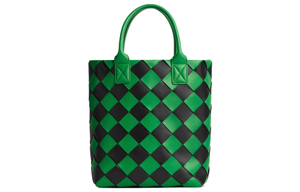 https://d2cva83hdk3bwc.cloudfront.net/570800VMAA03715-bottega-veneta-sheepskin-tote-bag-shopping-bag-shoulder-bag-crossbody-bag-handbag-medium-size-women-s-grass-green-black-1.jpg