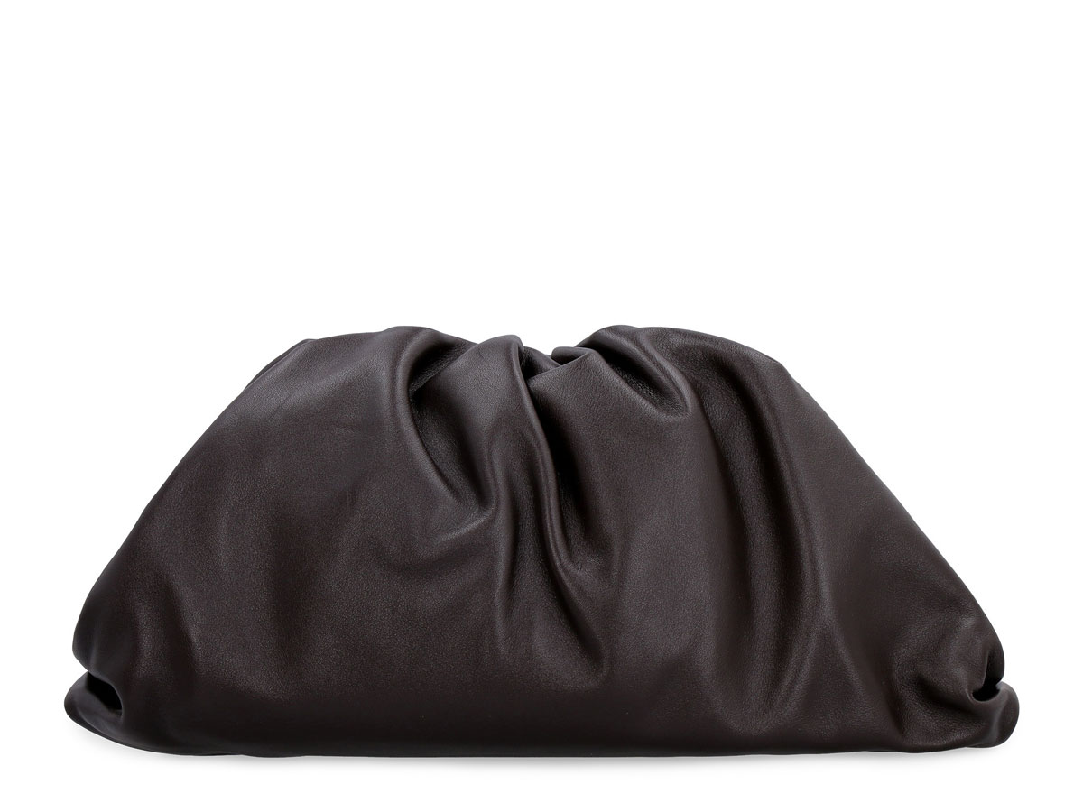 https://d2cva83hdk3bwc.cloudfront.net/576227VCP40_2132-bottega-veneta-the-pouch-leath-1.jpg