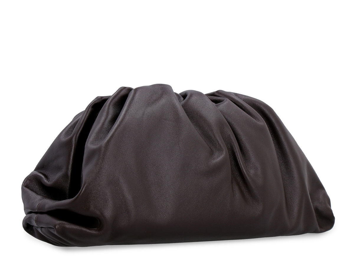 https://d2cva83hdk3bwc.cloudfront.net/576227VCP40_2132-bottega-veneta-the-pouch-leath-3.jpg