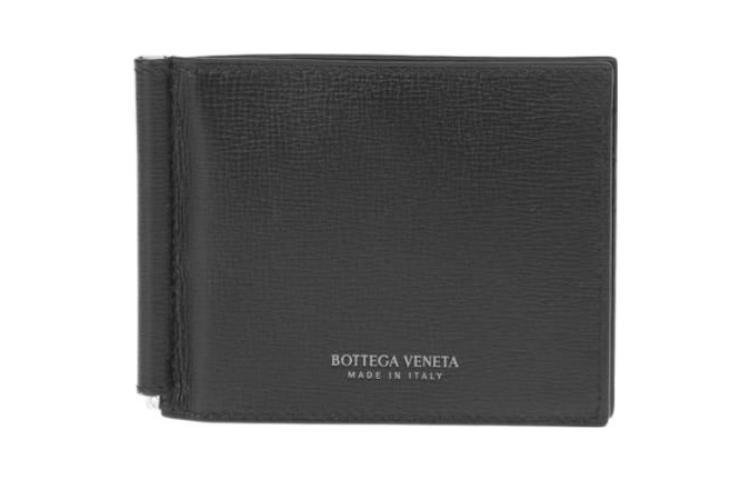 https://d2cva83hdk3bwc.cloudfront.net/592626VMA828803-bottega-veneta-wallets-1.jpg