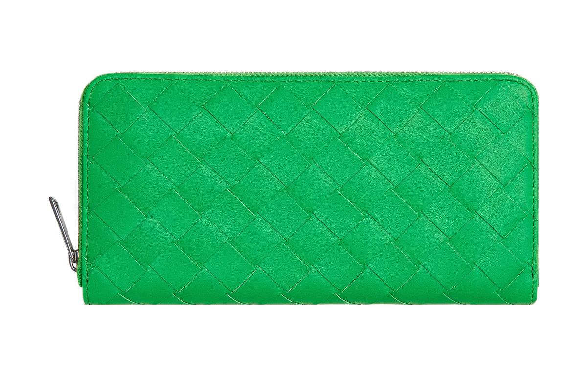 https://d2cva83hdk3bwc.cloudfront.net/593217VCPQ43724-bottega-veneta-cow-leather-wallet-large-size-men-s-parrot-green-1.jpg
