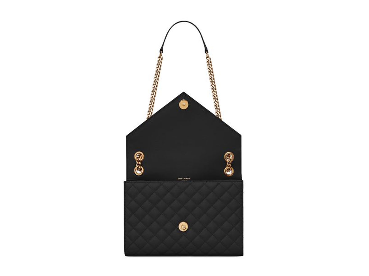 https://d2cva83hdk3bwc.cloudfront.net/600185BOW91_1000-saint-laurent-envelope-quilted-4.jpg