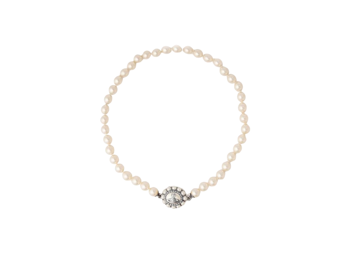 https://d2cva83hdk3bwc.cloudfront.net/6301012U-02P103-vivienne-westwood-amaya-large-pearl-necklace-platinum-creamrose-pearl-1.jpg