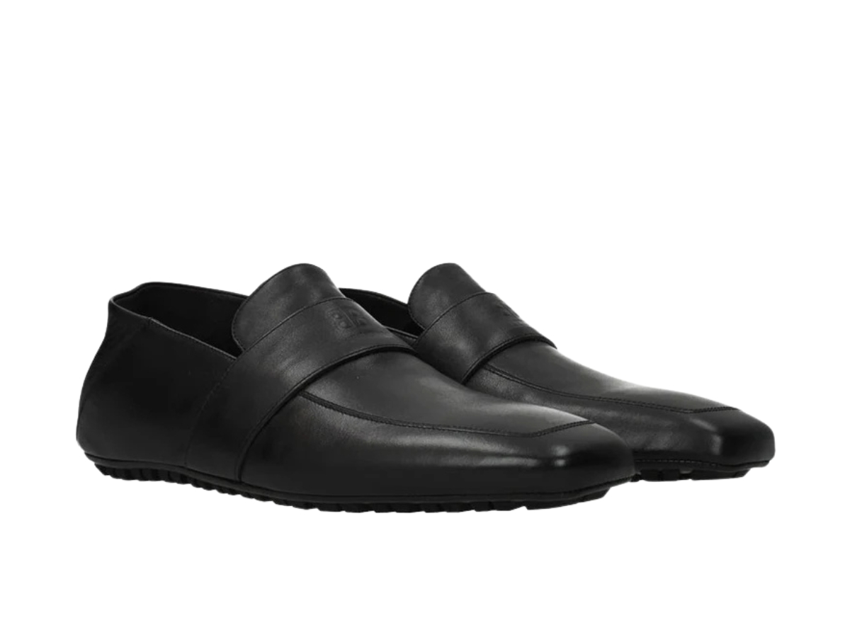 https://d2cva83hdk3bwc.cloudfront.net/636924-wa72l-1000-balenciaga-city-loafer-black-4.jpg