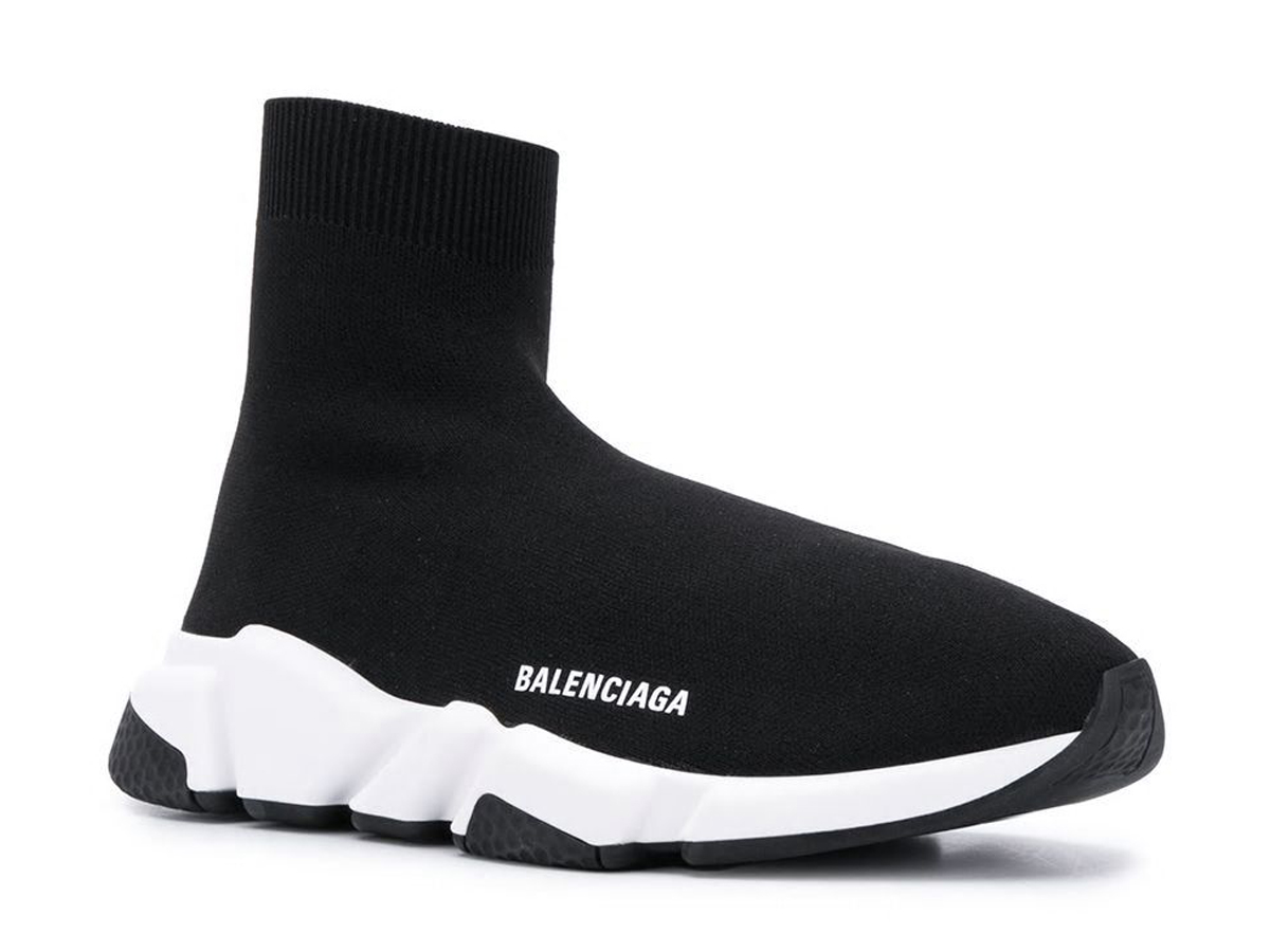 https://d2cva83hdk3bwc.cloudfront.net/645056W2DBQ_1015-balenciaga-speed-knitted-socks-2.jpg