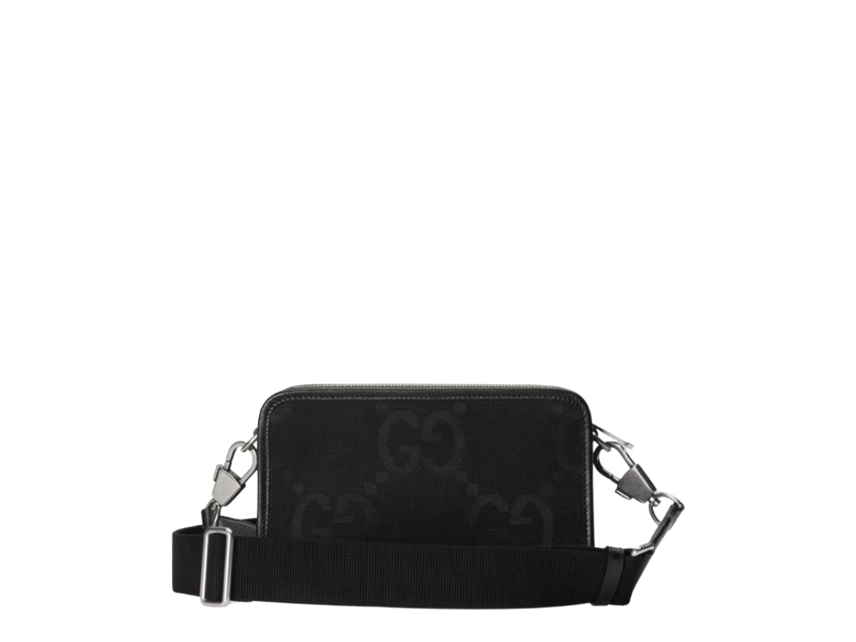 https://d2cva83hdk3bwc.cloudfront.net/696075-fabrp-1000-gucci-mini-bag-2.jpg