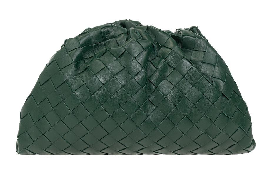 https://d2cva83hdk3bwc.cloudfront.net/698895VCPP03035-bottega-veneta-pouch-cloud-bag-clutches-1.jpg