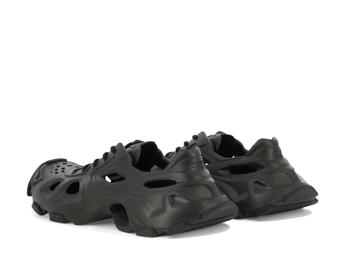 https://d2cva83hdk3bwc.cloudfront.net/702421W3CES1000-balenciaga-hd-laceup-sneakersb-4.jpg