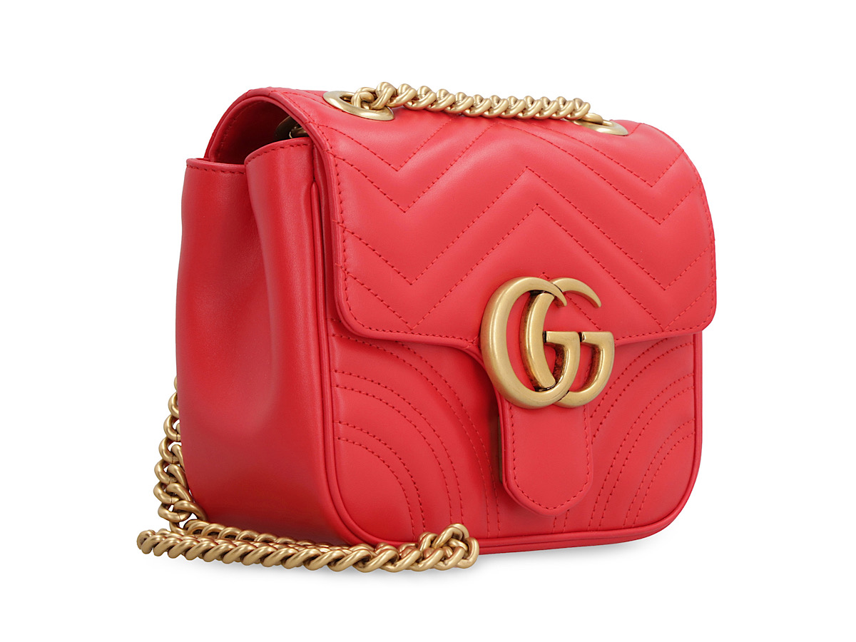 https://d2cva83hdk3bwc.cloudfront.net/739682AABZC_6832-gucci-gg-marmont-mini-leather--3.jpg