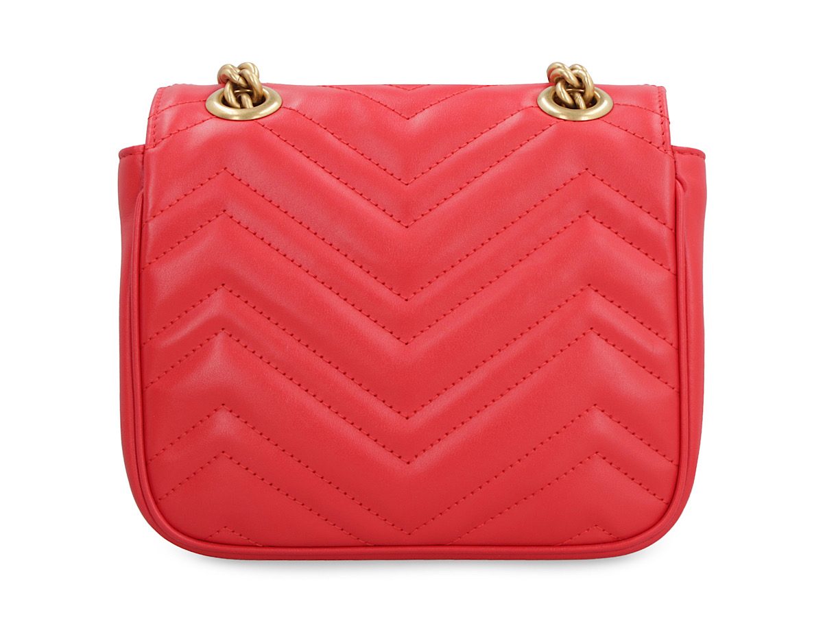 https://d2cva83hdk3bwc.cloudfront.net/739682AABZC_6832-gucci-gg-marmont-mini-leather--4.jpg