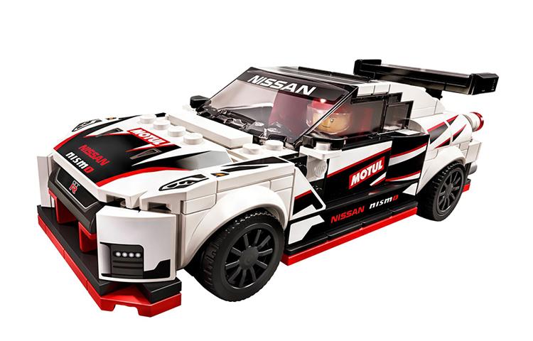 https://d2cva83hdk3bwc.cloudfront.net/76896-lego-nissan-gt-r-nismo-1.jpg
