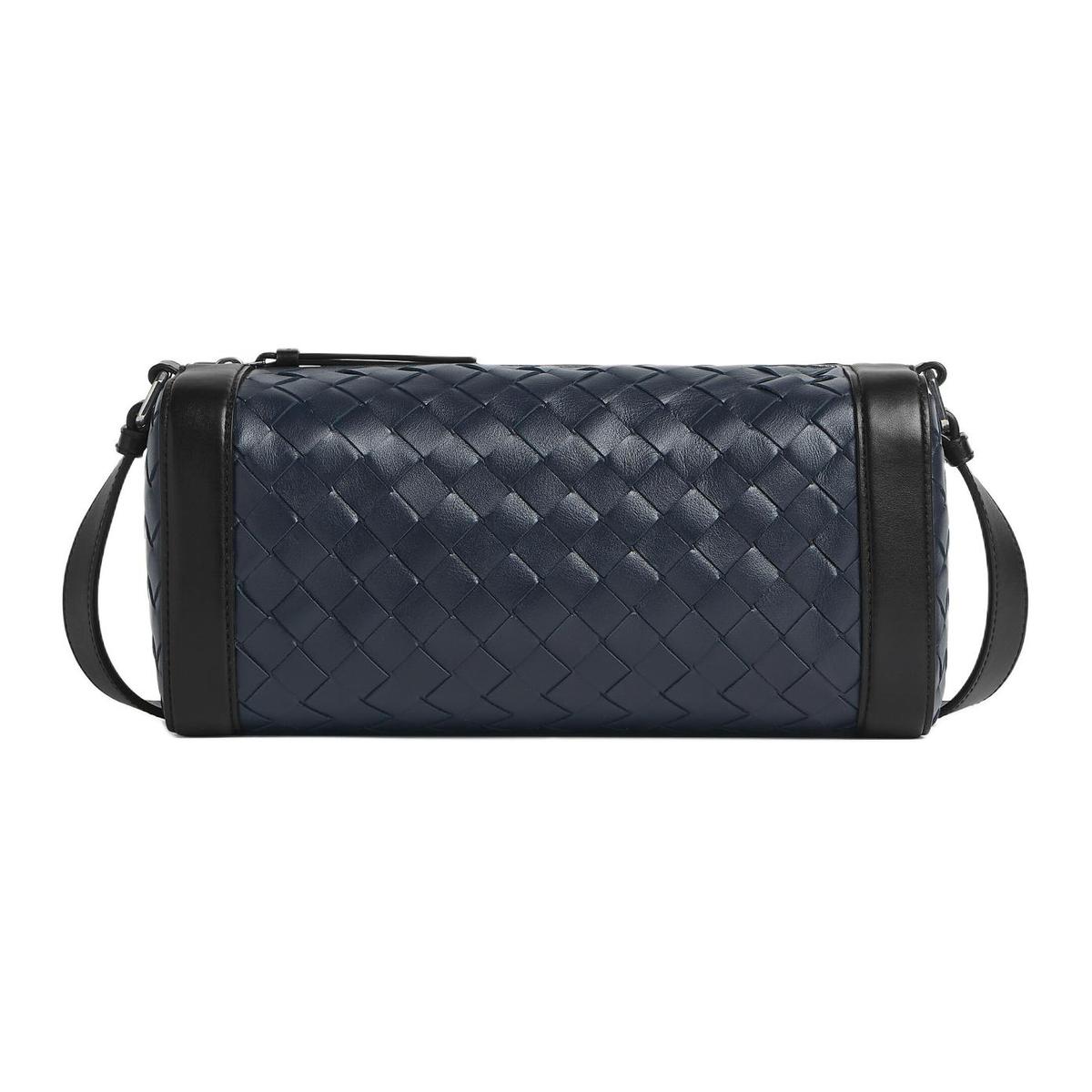 https://d2cva83hdk3bwc.cloudfront.net/795098V2HL14040-bottega-veneta-cow-leather-shoulder-bag-crossbody-bag-men-s-space-blue-black-1.jpg