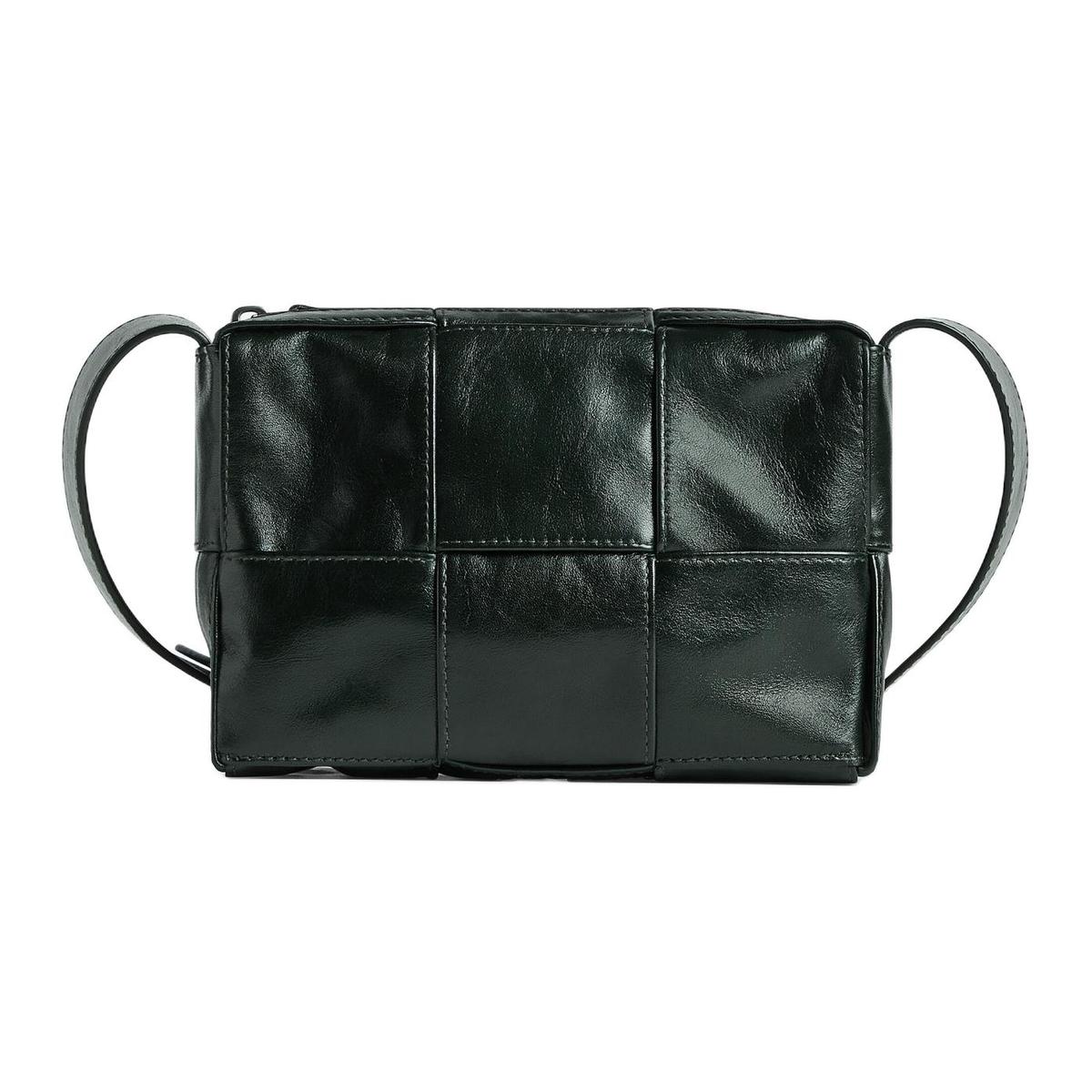 https://d2cva83hdk3bwc.cloudfront.net/795177V4G413009-bottega-veneta-arco-small-shoulder-bag-1.jpg