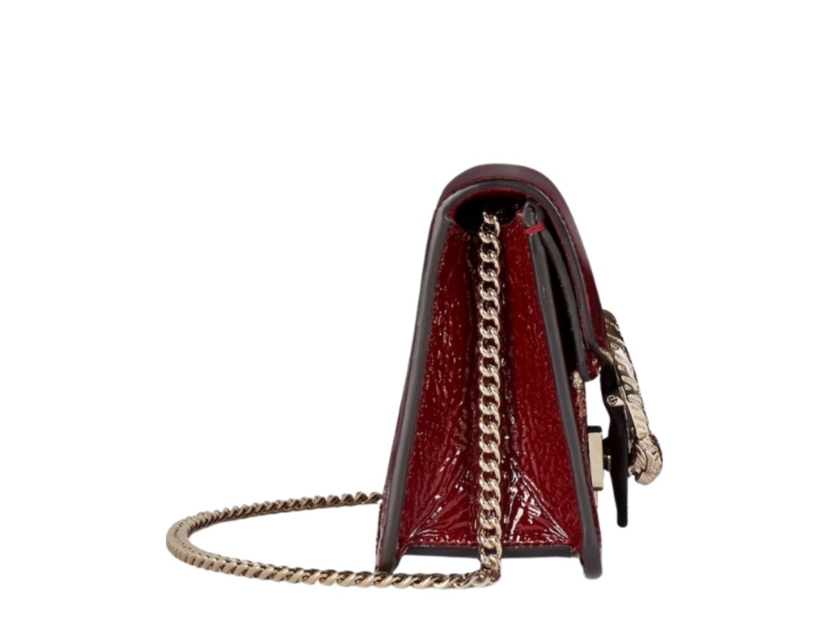 https://d2cva83hdk3bwc.cloudfront.net/795368-0aaa8-6207-gucci-dionysus-super-mini-bag-rosso-ancora-red-patent-leather-3.jpg