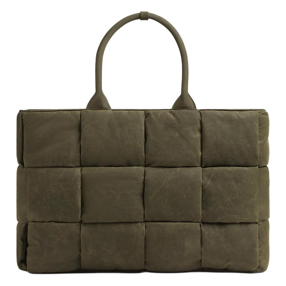 https://d2cva83hdk3bwc.cloudfront.net/795507V37X22401-bottega-veneta-arco-cotton-with-polyamide-tote-bag-shopping-bag-handbag-large-size-men-s-olive-1.jpg