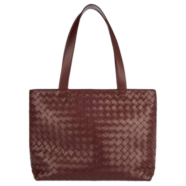 https://d2cva83hdk3bwc.cloudfront.net/795628V2HL12128-bottega-veneta-calfskin-tote-bag-shopping-bag-shoulder-bag-small-size-men-s-burgundy-1.jpg