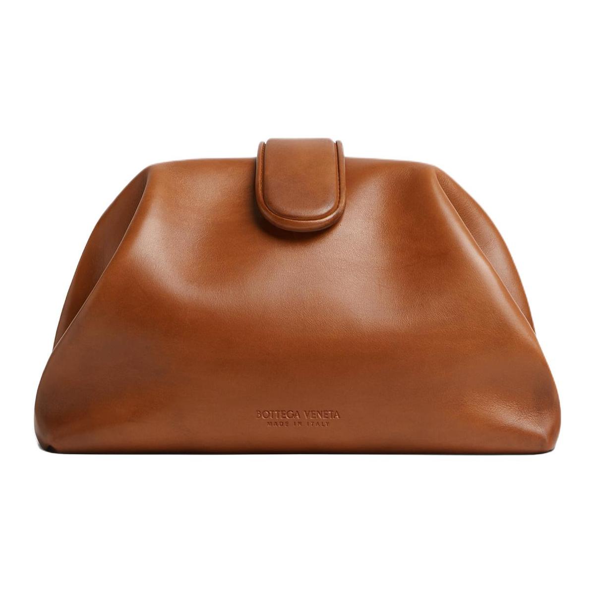 https://d2cva83hdk3bwc.cloudfront.net/796564V42C02741-bottega-veneta-calfskin-clutch-women-s-brown-1.jpg