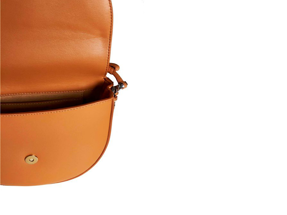 https://d2cva83hdk3bwc.cloudfront.net/7B0006W8839-stella-mccartney-frayme-raffia-5.jpg