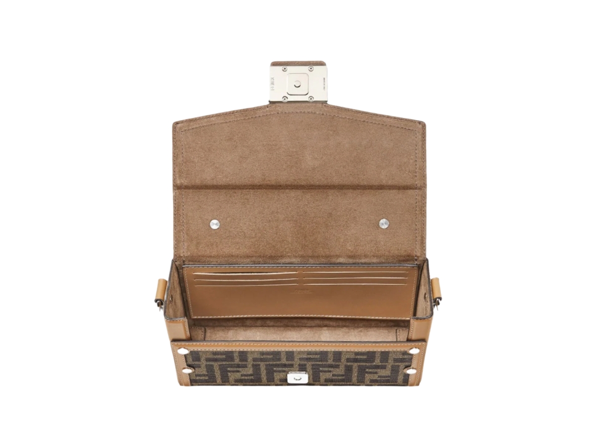 https://d2cva83hdk3bwc.cloudfront.net/7va565-afbv-f1hrm-fendi-jacquard-ff-motif-baguette-soft-trunk-bag-brown-4.jpg