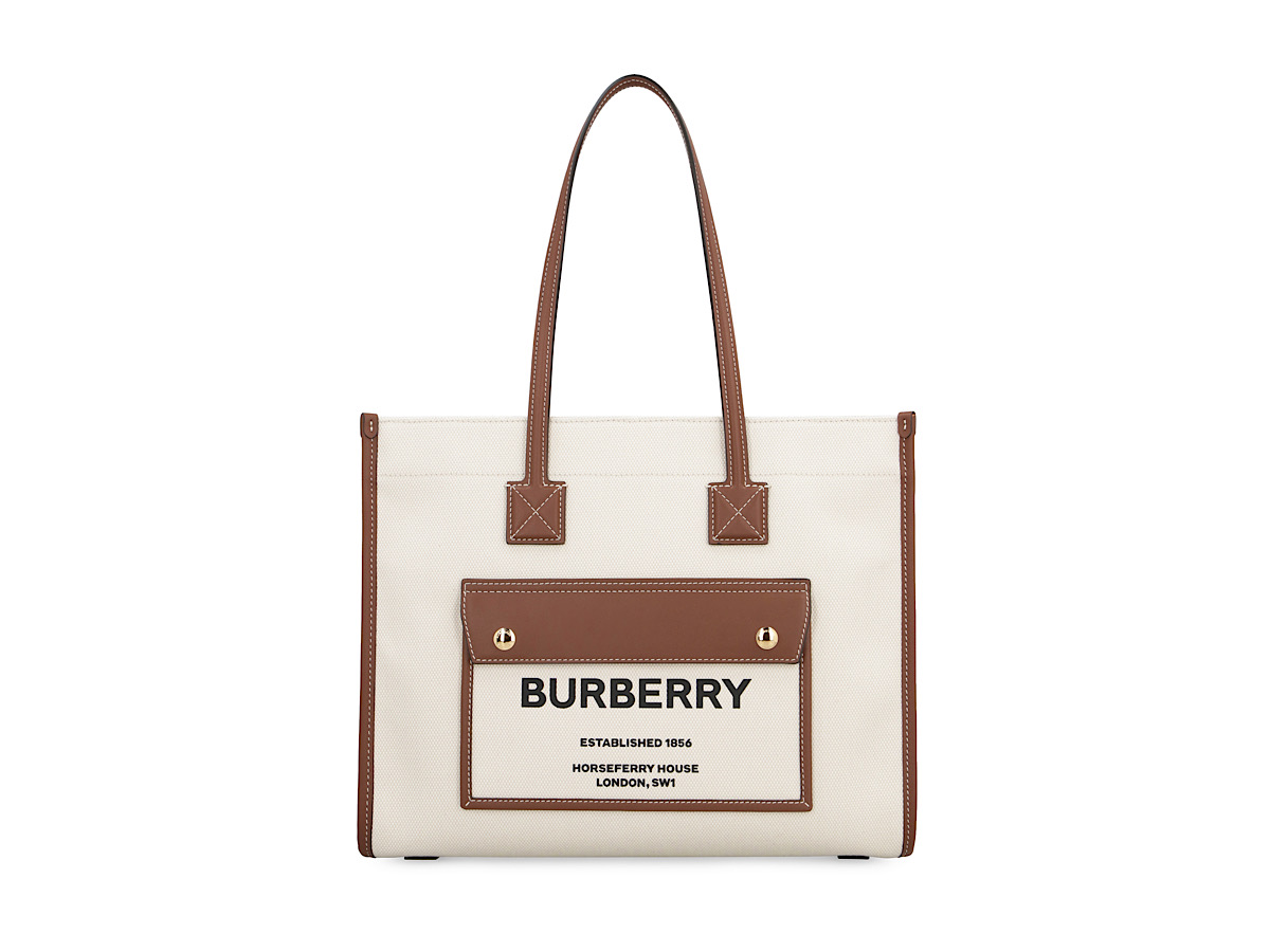 https://d2cva83hdk3bwc.cloudfront.net/8044138112818_A1395-burberry-freya-canvas-tote-bag-2.jpg
