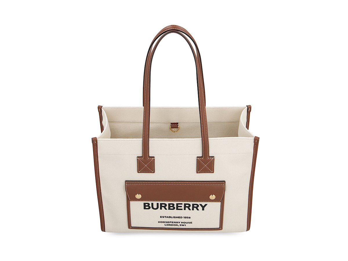 https://d2cva83hdk3bwc.cloudfront.net/8044138112818_A1395-burberry-freya-canvas-tote-bag-5.jpg