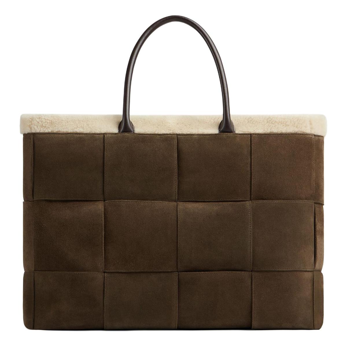 https://d2cva83hdk3bwc.cloudfront.net/806347V4RI13440-bottega-veneta-suede-tote-bag-shopping-bag-handbag-large-size-men-s-dark-brown-1.jpg