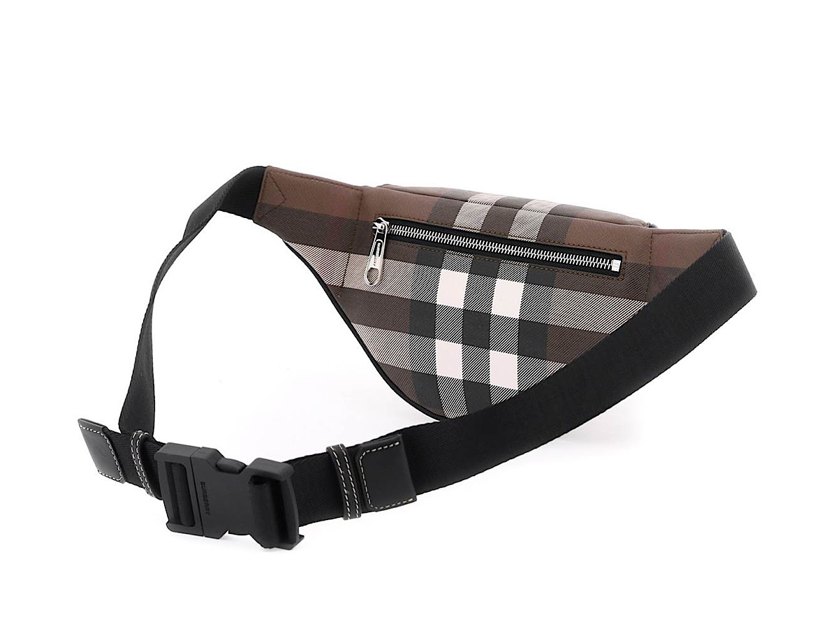 https://d2cva83hdk3bwc.cloudfront.net/8064440-burberry-cason-mini-beltpackmi-2.jpg