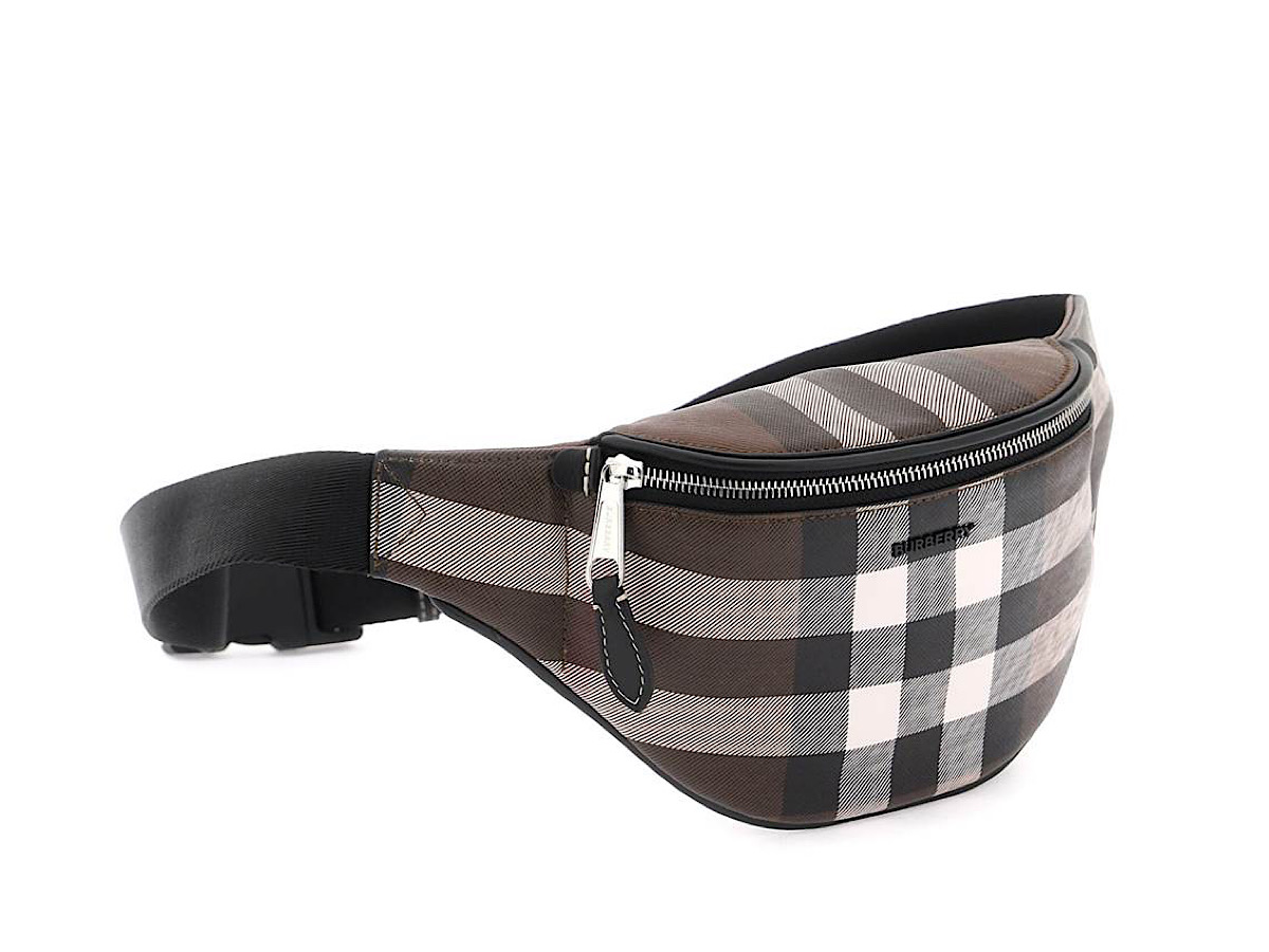 https://d2cva83hdk3bwc.cloudfront.net/8064440-burberry-cason-mini-beltpackmi-3.jpg