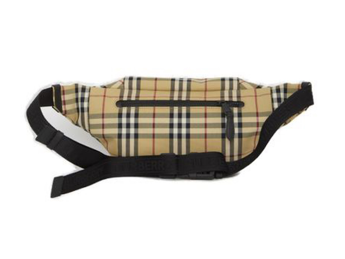https://d2cva83hdk3bwc.cloudfront.net/8069755-burberry-sonny-beltpackbeige-1-2.jpg