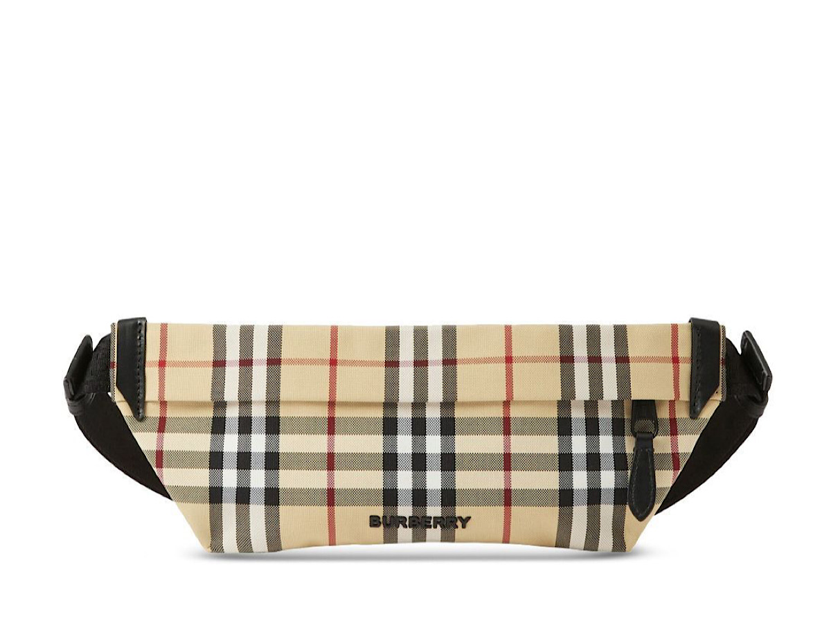 https://d2cva83hdk3bwc.cloudfront.net/8070660144226_A7026-burberry-stevie-vintage-check--1.jpg