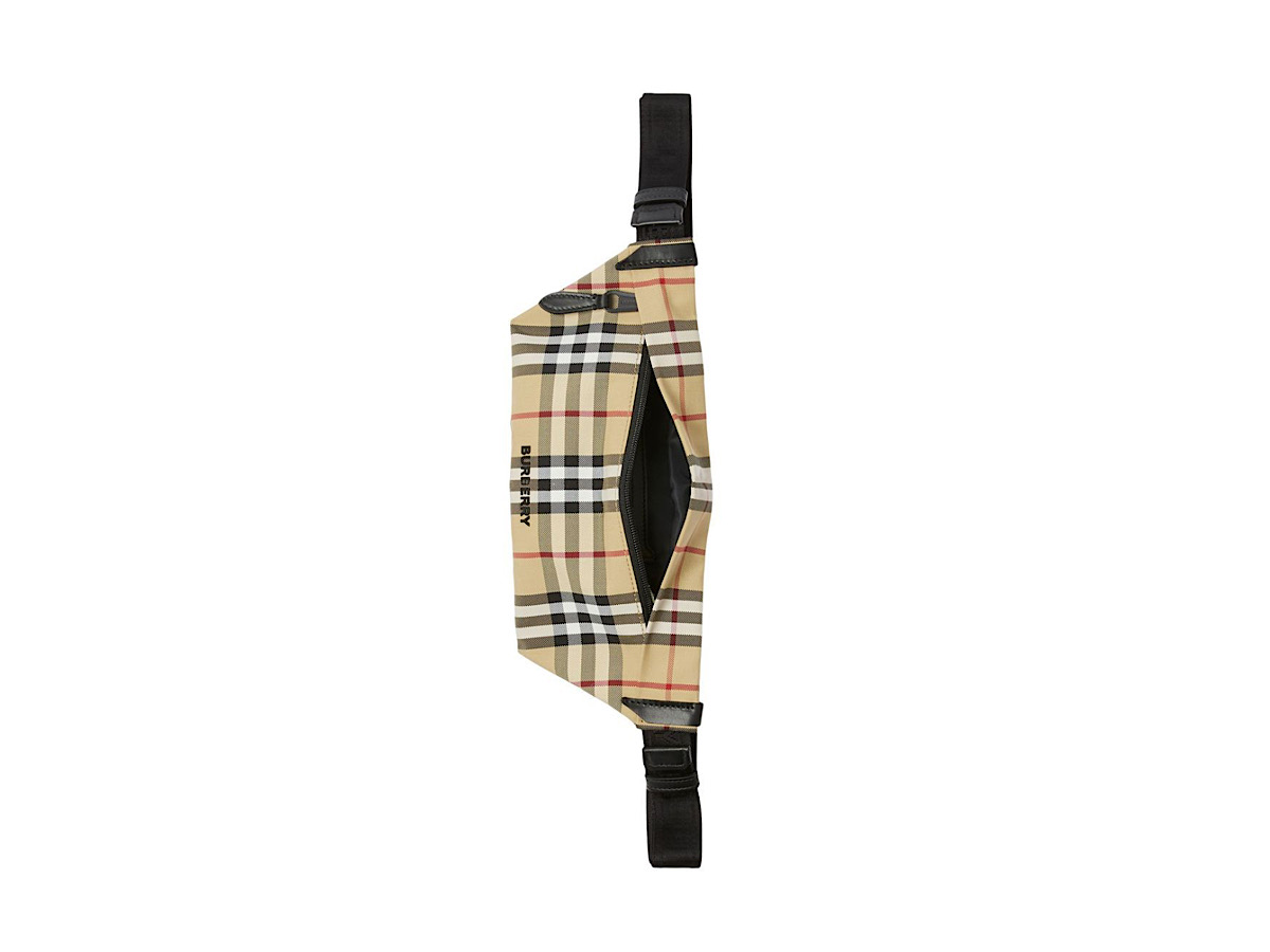 https://d2cva83hdk3bwc.cloudfront.net/8070660144226_A7026-burberry-stevie-vintage-check--4.jpg