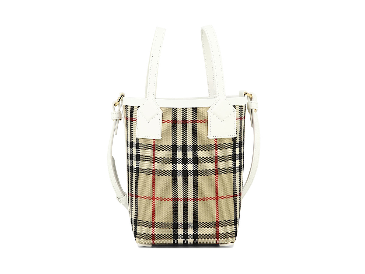 https://d2cva83hdk3bwc.cloudfront.net/8072348-burberry-mini-london-crossbody-3.jpg