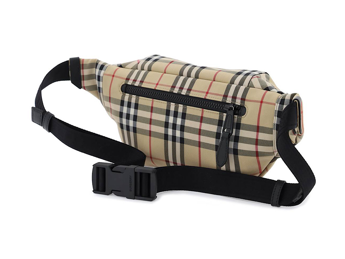 https://d2cva83hdk3bwc.cloudfront.net/8084114-burberry-sonny-beltpackbeige-1-2.jpg