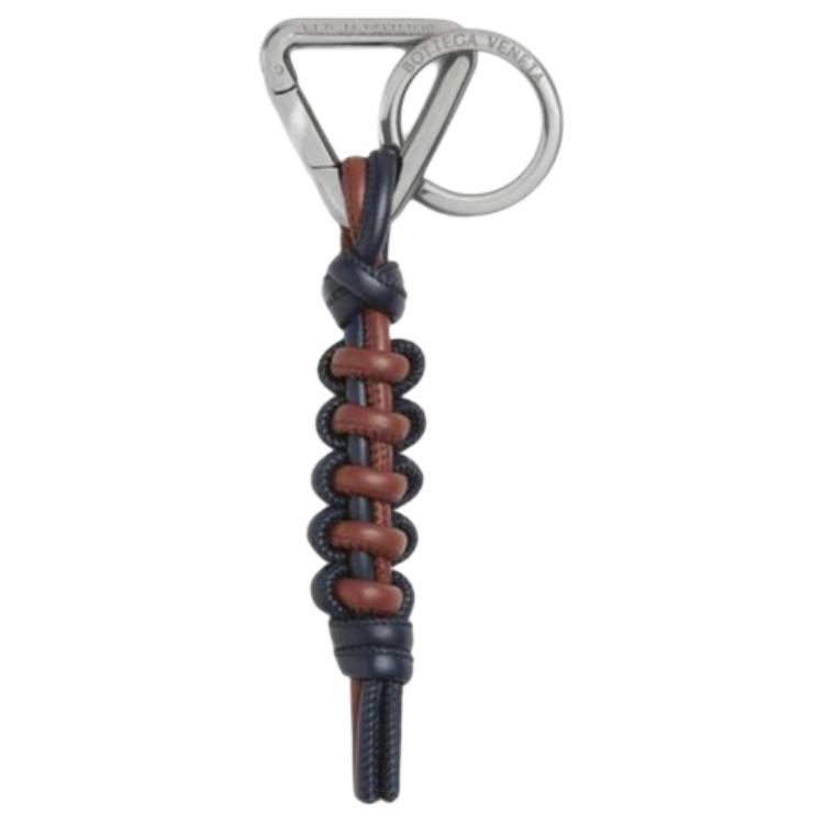 https://d2cva83hdk3bwc.cloudfront.net/819211V57R0-bottega-veneta-lambskin-keychains-men-s-black-1.jpg