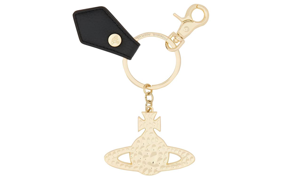https://d2cva83hdk3bwc.cloudfront.net/8203010QUOM0009N403-vivienne-westwood-iron-keychains-men-s-gold-1.jpg