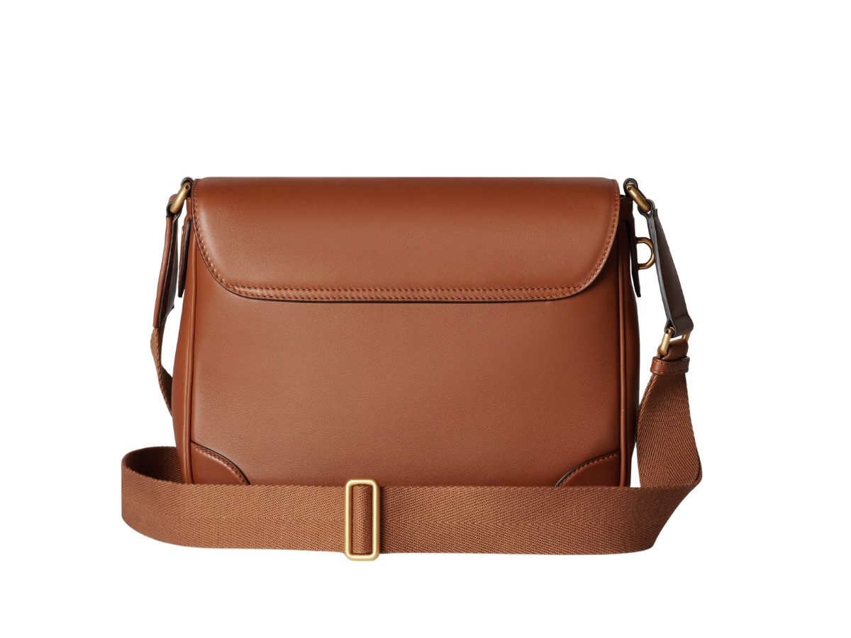 https://d2cva83hdk3bwc.cloudfront.net/821154AAEPC2720-gucci-gg-emblem-medium-crossbody-bag-brown-2.jpg