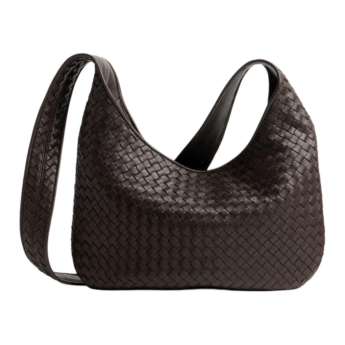 https://d2cva83hdk3bwc.cloudfront.net/826877V5KD02145-bottega-veneta-lambskin-crossbody-bag-shoulder-bag-men-s-gummy-candy-color-1.jpg