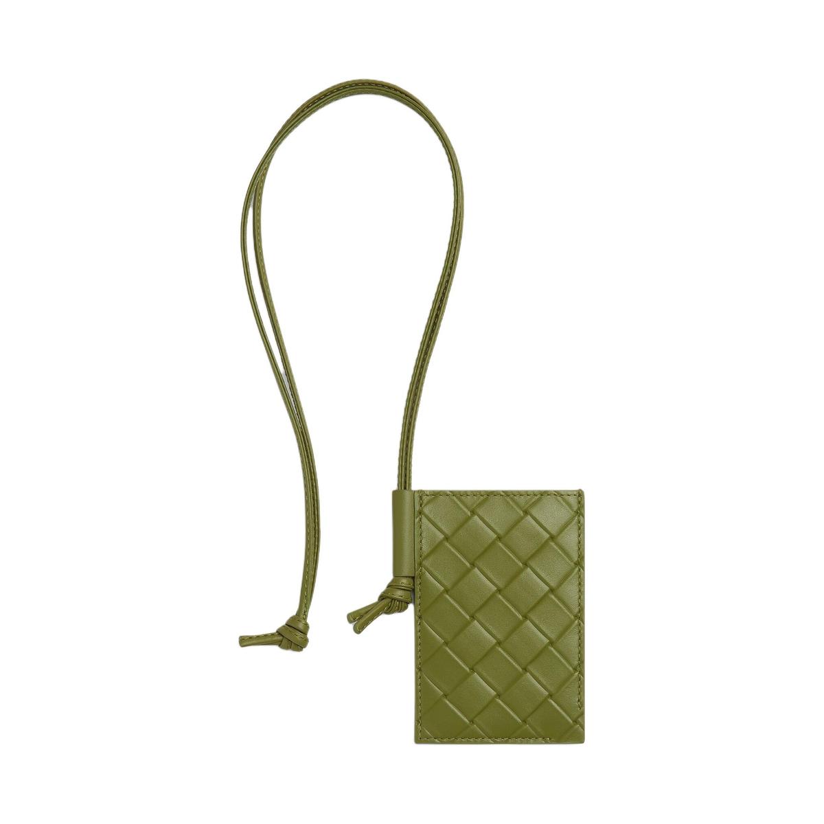 https://d2cva83hdk3bwc.cloudfront.net/827748V0AQ12485-bottega-veneta-cow-leather-card-holder-men-s-green-1.jpg