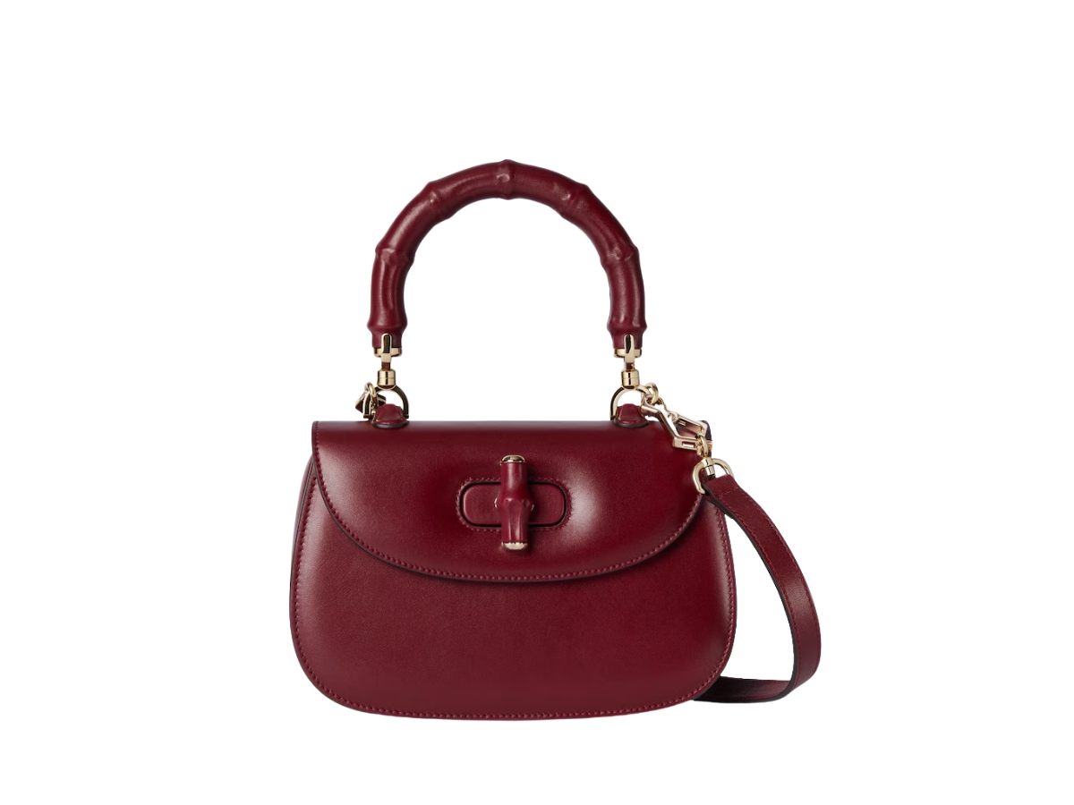 https://d2cva83hdk3bwc.cloudfront.net/827815-AAEDB-6207-gucci-bamboo-diva-small-top-handle-bag-spring-summer-2025-green-1.jpg