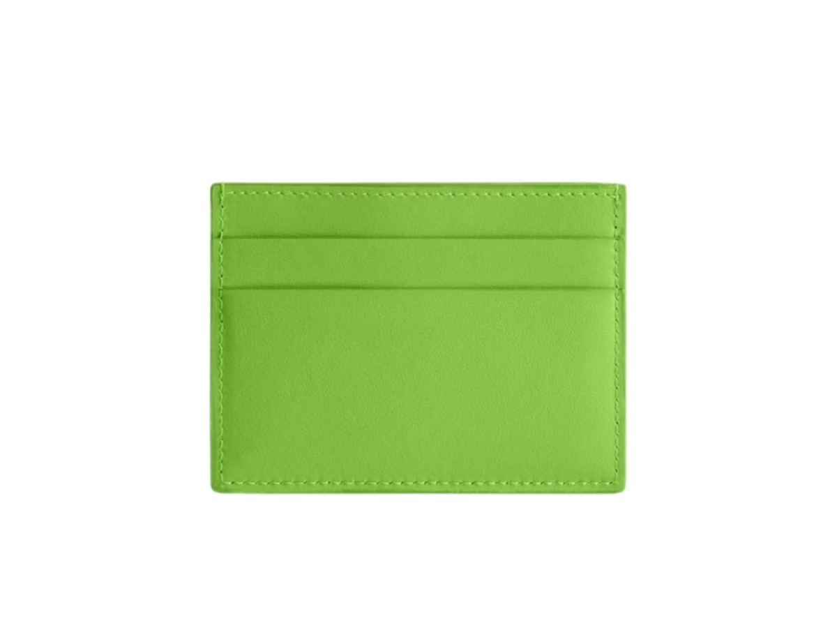 https://d2cva83hdk3bwc.cloudfront.net/8376152abzg3731-balenciaga-x-automobili-lamborghini-card-holder-in-green-smooth-calfskin-2.jpg
