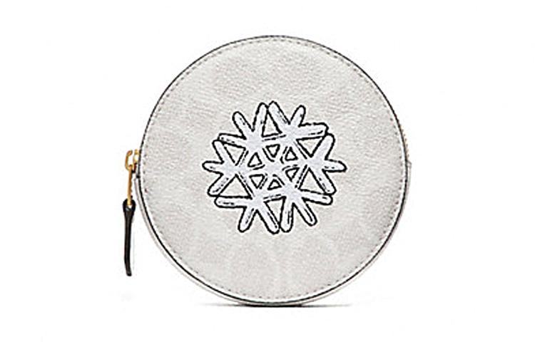 https://d2cva83hdk3bwc.cloudfront.net/87644-B4PPF-coach-coin-case-coin-purses-1.jpg