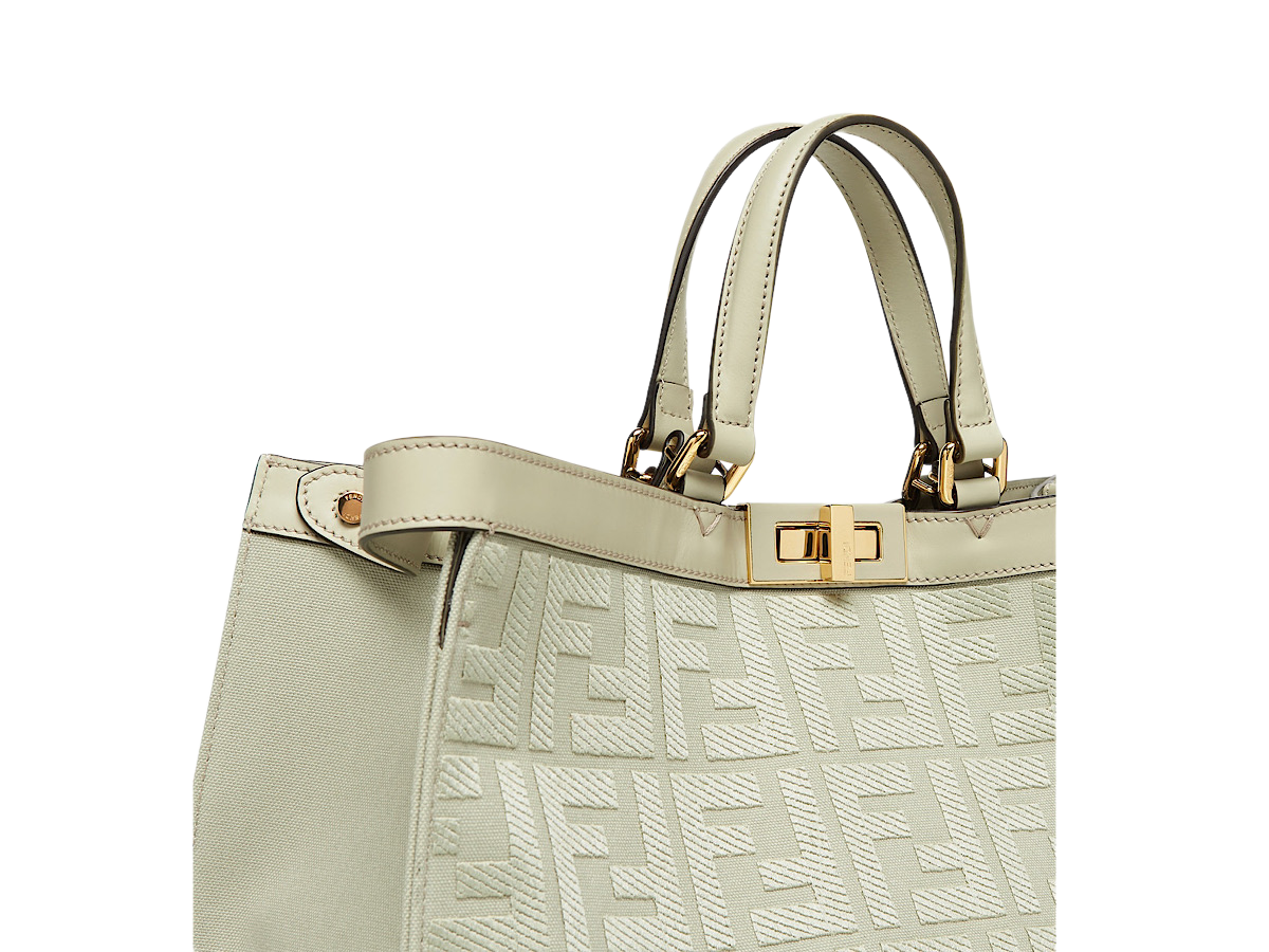 https://d2cva83hdk3bwc.cloudfront.net/8BH374A9P6-fendi-peekaboo-xtote-baggreen--2.jpg