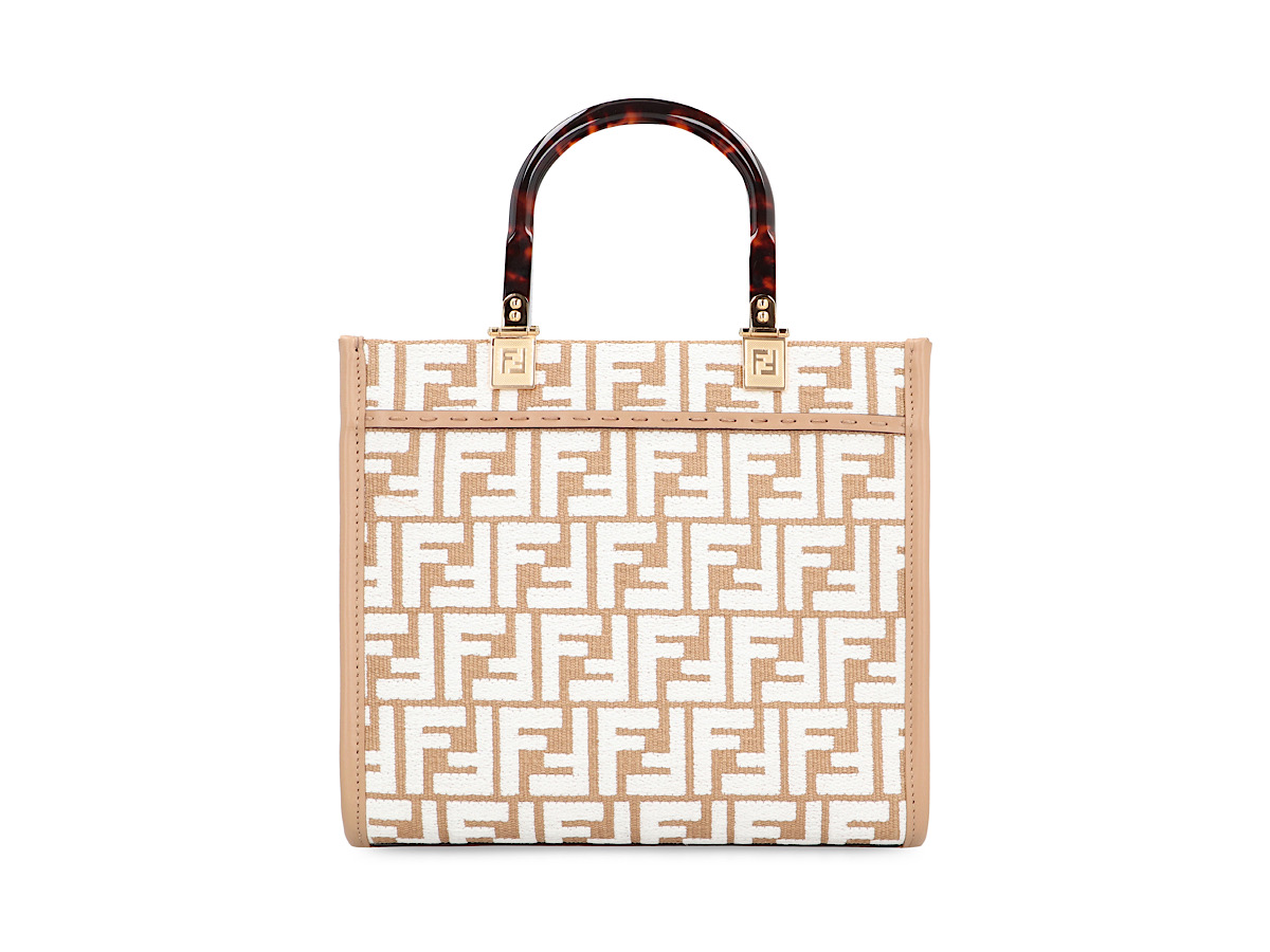 https://d2cva83hdk3bwc.cloudfront.net/8BH394APZL_F1MB1-fendi-sunshine-raffia-tote-bag-4.jpg