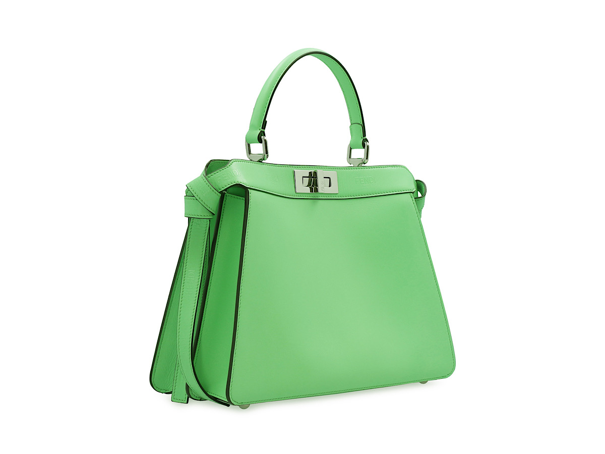https://d2cva83hdk3bwc.cloudfront.net/8BN321ANSD_F1L1C-fendi-peekaboo-iseeu-leather-b-3.jpg