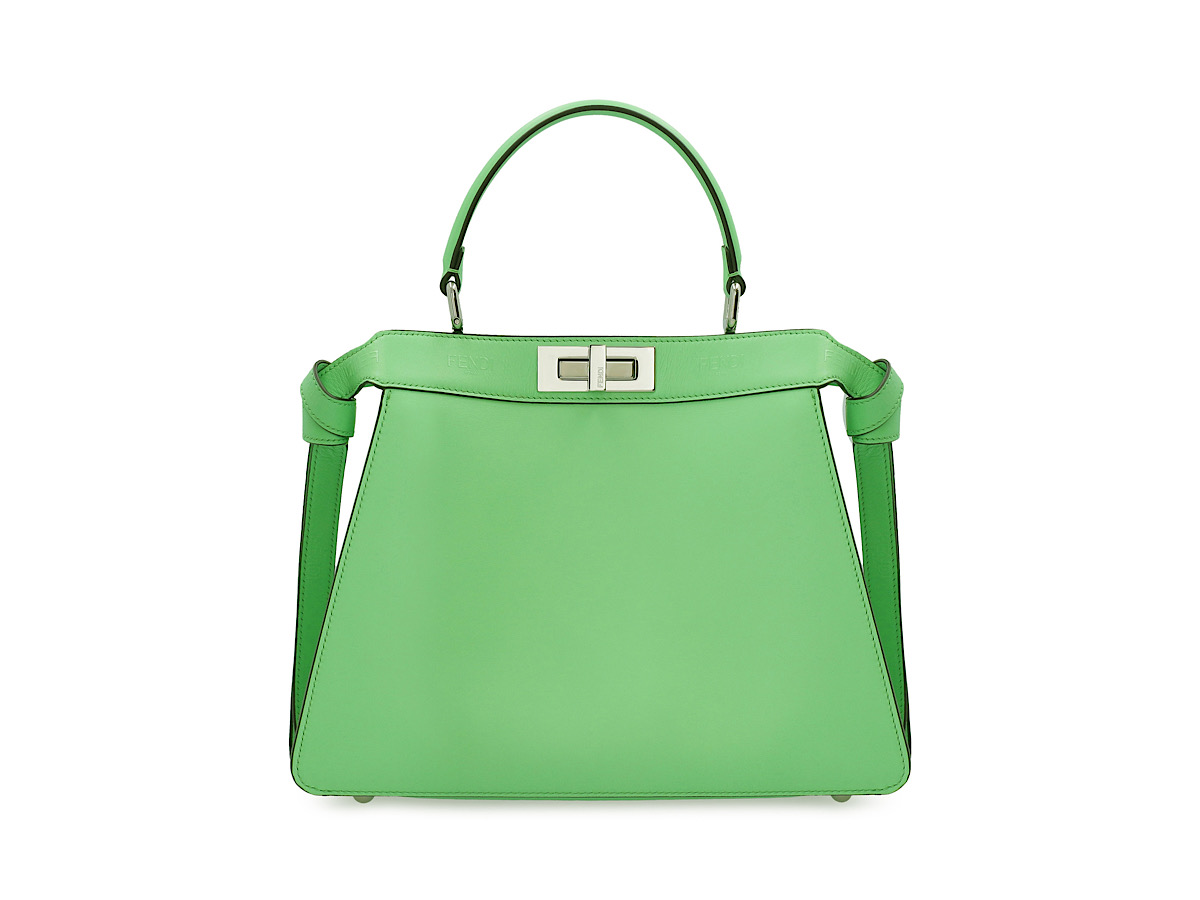 https://d2cva83hdk3bwc.cloudfront.net/8BN321ANSD_F1L1C-fendi-peekaboo-iseeu-leather-b-4.jpg