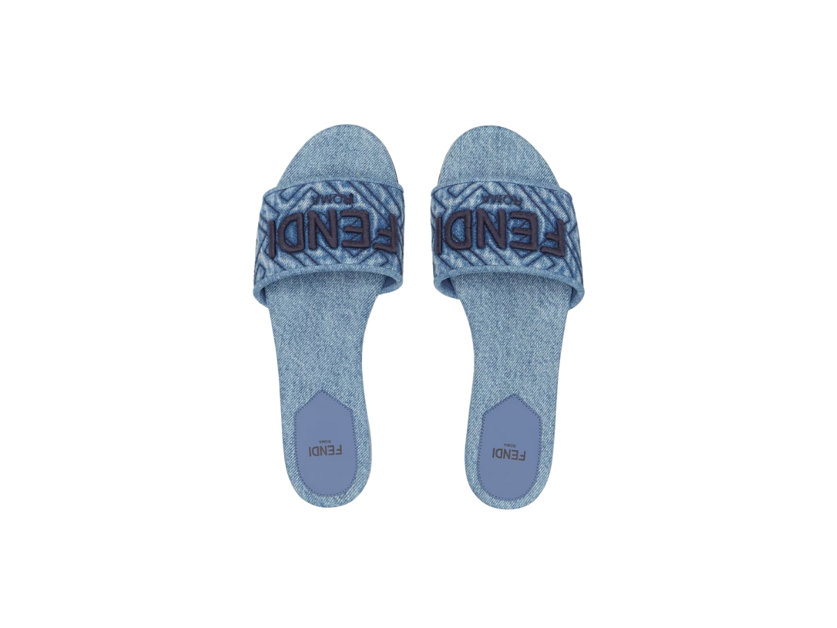 https://d2cva83hdk3bwc.cloudfront.net/8r8092aqy3f1ow0-fendi-signature-blue-denim-slides-women-s-2.jpg