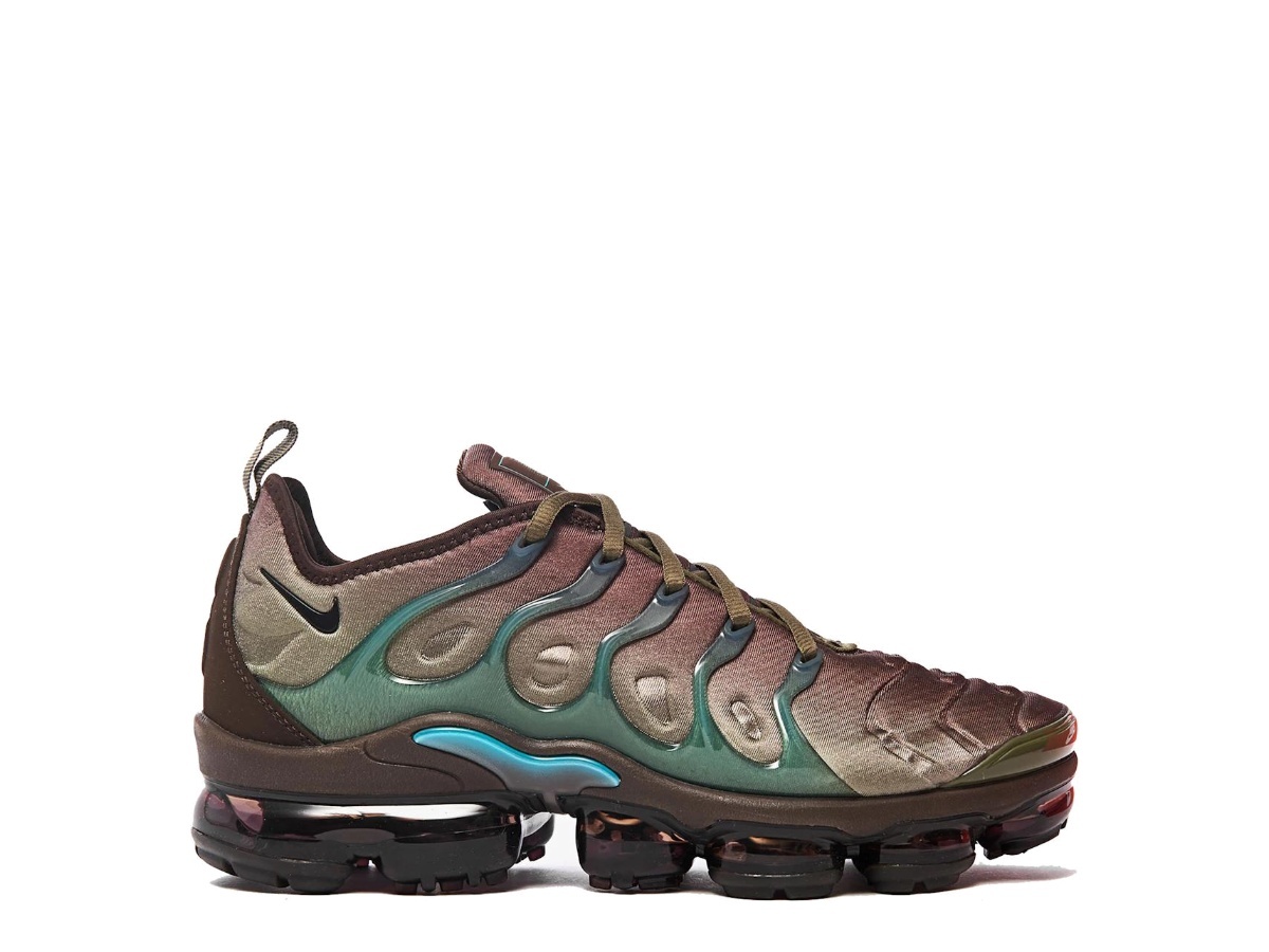 vapormax plus brown